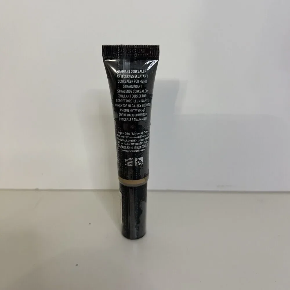 NYX born glow